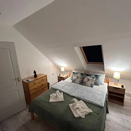 Niobe Apartmán Balatonfenyves
